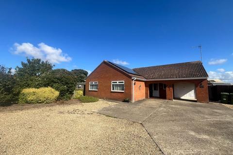 4 bedroom detached bungalow for sale, Station Road, Walpole Cross Keys