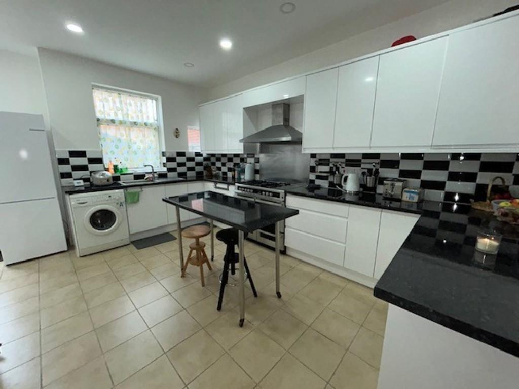 Warrington Rd Kitchen