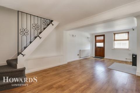 2 bedroom semi-detached house for sale, Stradbroke Road, Lowestoft