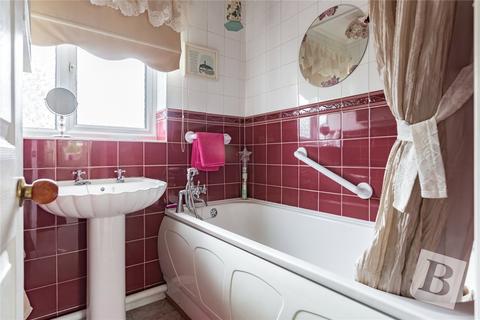 11 Ardleigh, Basildon, SS16 5RA