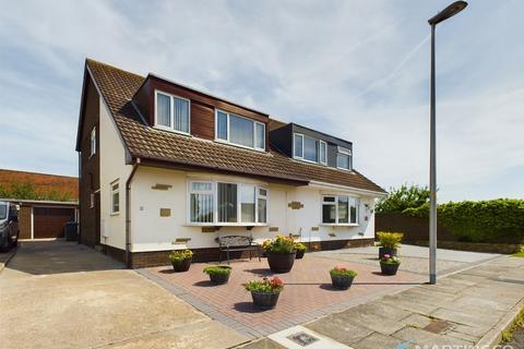 3 bedroom semi-detached house for sale, Birchtree Gardens, Blackpool FY3