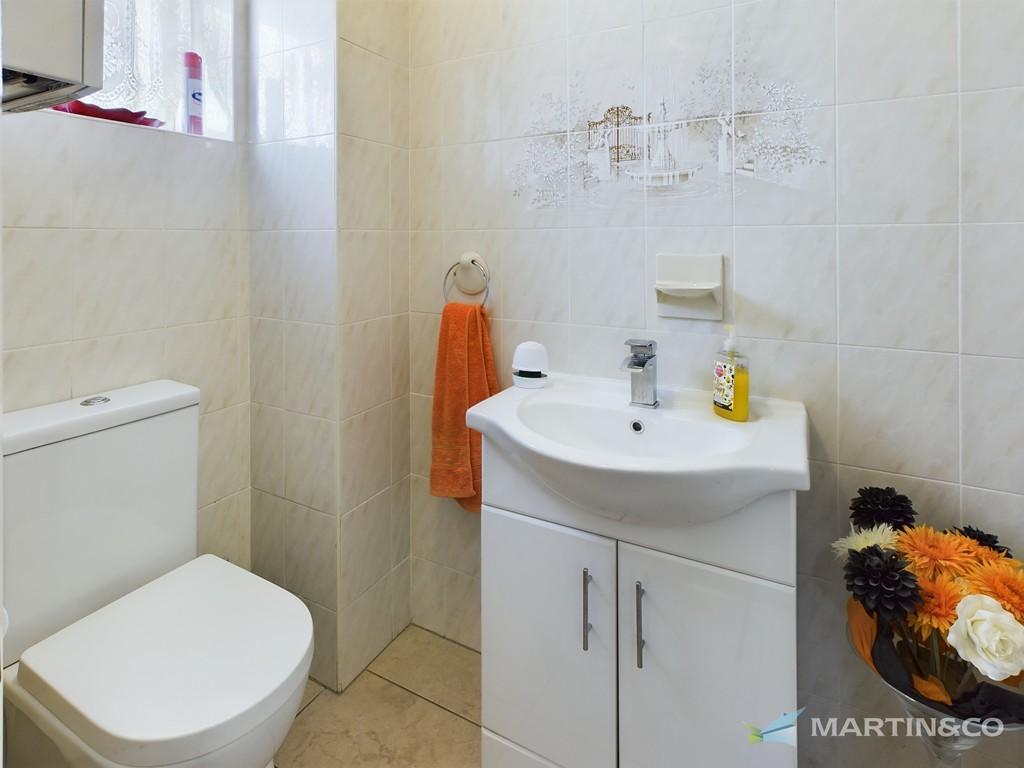 Ground Floor Wc