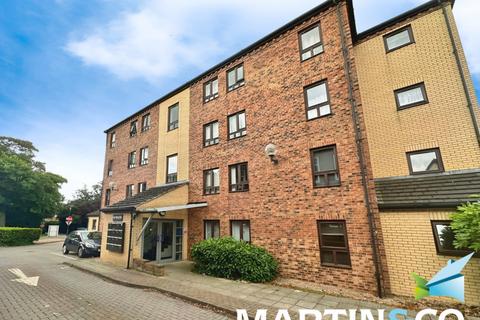 2 bedroom apartment for sale, Hepworth, Wakefield WF1