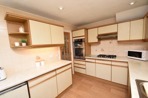 14 Crookston Path, Glasgow, G52 3LN