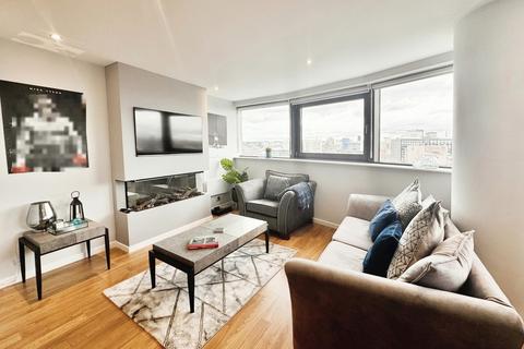 2 bedroom apartment to rent, Bridgewater Place