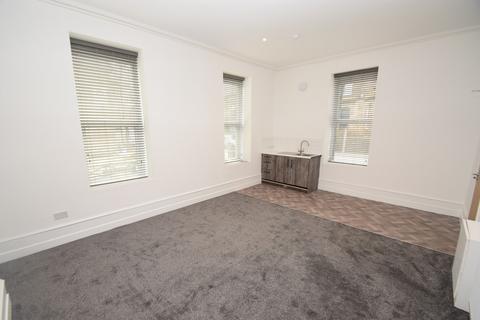 7 bedroom end of terrace house for sale, North Street, Bradford BD21