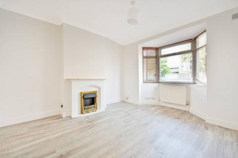 3 bedroom terraced house to rent, Glenhurst Road, Brentford, TW8