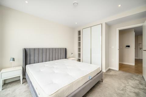 1 bedroom apartment to rent, Kings Road Park, Fulham