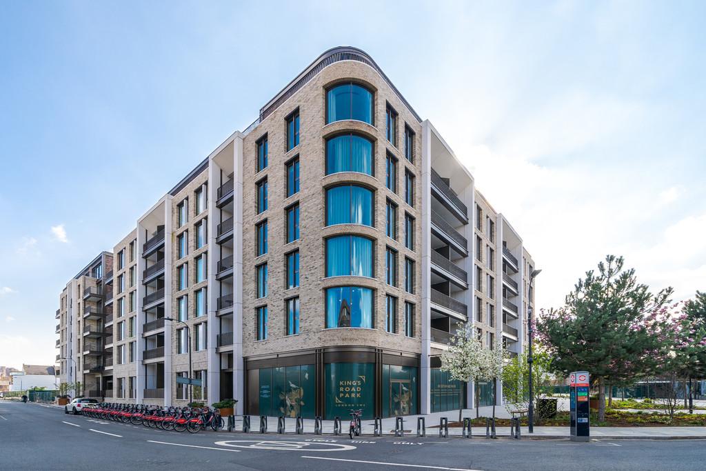 115 Hampton House, SW6, Martin & Co (25)