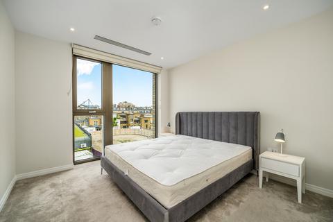 1 bedroom apartment to rent, Kings Road Park, Fulham