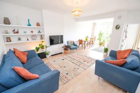 9 Cranleigh Close, Orpington, BR6 9HP