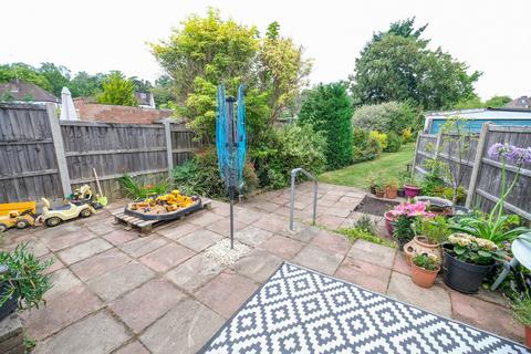 9 Cranleigh Close, Orpington, BR6 9HP