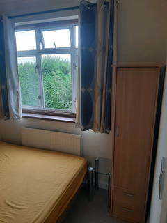 1 bedroom in a house share to rent, Rostrevor Gardens, Hayes UB3