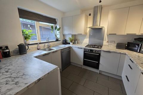 3 bedroom detached house for sale, Cross Lane, Middlewich