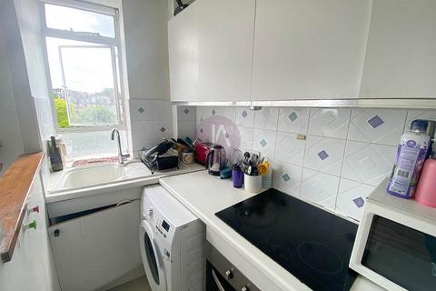 1 bedroom apartment to rent, Oslo Court, Prince Albert Road, St. Johns Wood, London, NW8