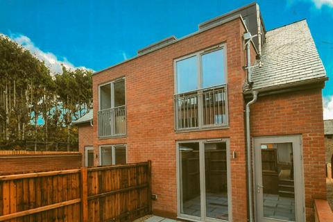 3 bedroom townhouse to rent, Out Westgate, Bury St. Edmunds