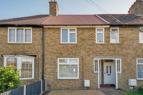 6 Evesham Green, Morden, SM4 6PW