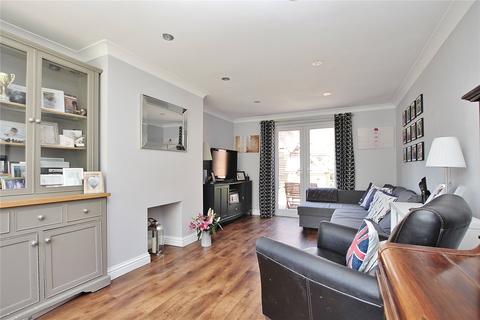 1 Heath Drive, Brookwood, Woking, GU24 0HG