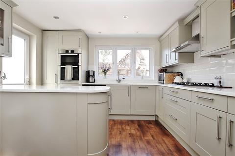 1 Heath Drive, Brookwood, Woking, GU24 0HG