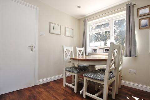 1 Heath Drive, Brookwood, Woking, GU24 0HG
