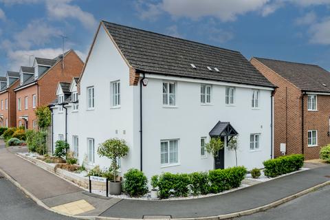 5 bedroom detached house for sale, Greensand View, Woburn Sands, Milton Keynes, Buckinghamshire MK17