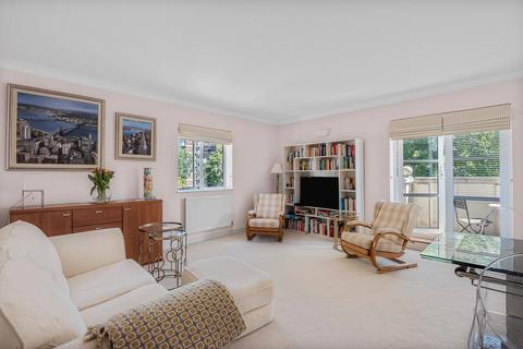 2 bedroom flat for sale, Eaton Gardens, Hove, East Sussex, BN3