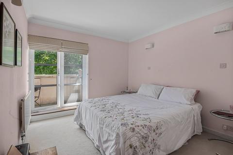 2 bedroom flat for sale, Eaton Gardens, Hove, East Sussex, BN3