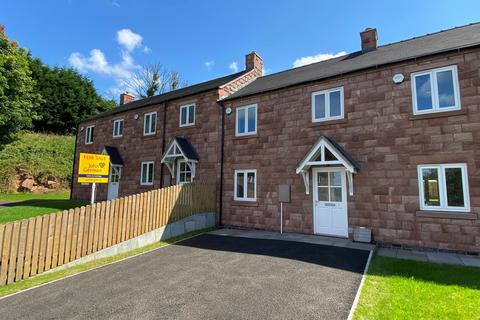 3 bedroom terraced house for sale, The Plain, Whiston