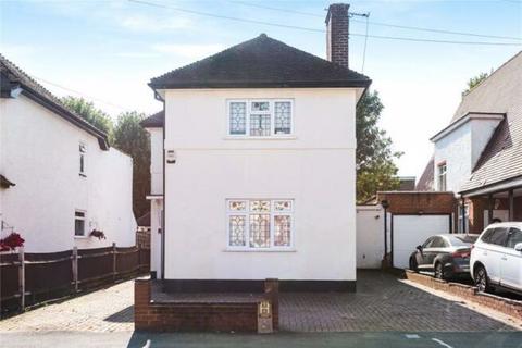 3 bedroom detached house for sale, Montgomery Road, Edgware