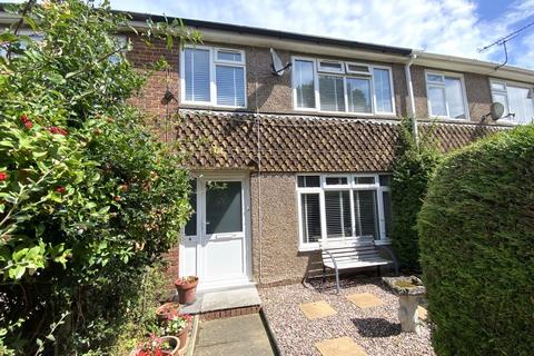 3 bedroom terraced house for sale, Biddenden Close, Margate