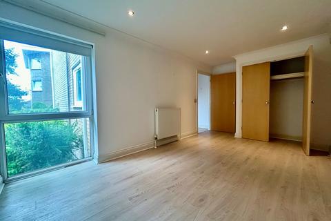 1 bedroom apartment for sale, Winchester Road, Southampton