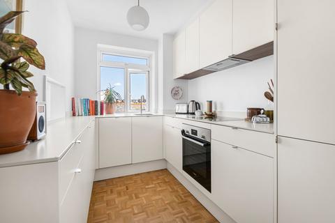 2 bedroom flat for sale, St. Catherines Terrace, Hove, East Sussex, BN3