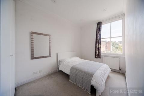 2 bedroom flat for sale, Fairhazel Gardens, South Hampstead, London