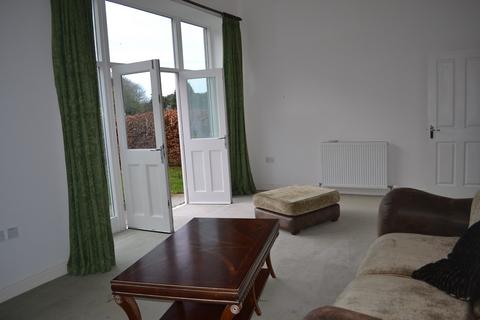 3 bedroom terraced house to rent, North Road, Dundee DD2