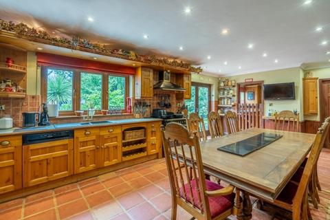 5 bedroom detached house for sale, Mill Road, Burgh Castle