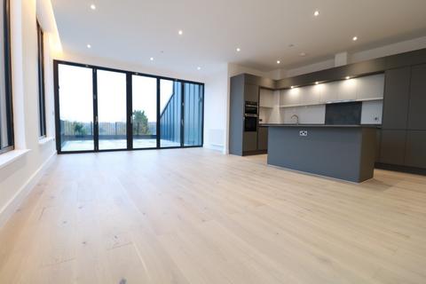 3 bedroom penthouse for sale, Solihull B91