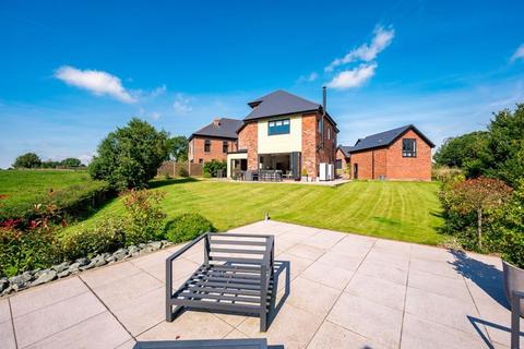 5 bedroom detached house for sale, 12 Bearstone View, Norton-in-Hales, Market Drayton