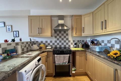 3 bedroom apartment for sale, Mitchell Court, Truro