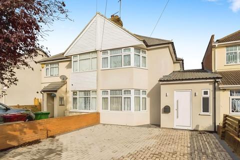 3 bedroom semi-detached house for sale, Thurston Road, Slough