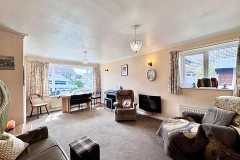 33 Rowallan Road, Sutton Coldfield, B75 6RH