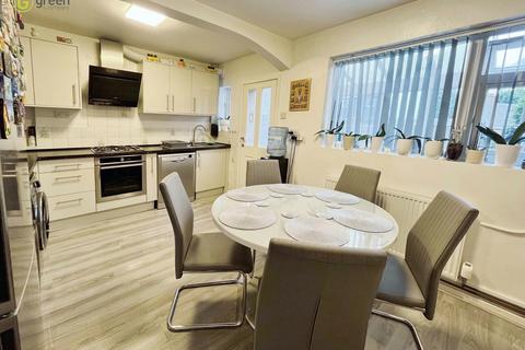 109 Chantrey Crescent, Birmingham, B43 7PD