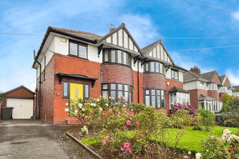 3 bedroom semi-detached house for sale, Bury New Road, Radcliffe