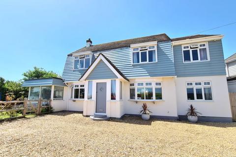 4 bedroom detached house for sale, Stubbington Lane, Lee-On-The-Solent, PO13