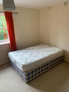 2 bedroom apartment to rent, Ladybarn Court, Fallowfield, Manchester, M14