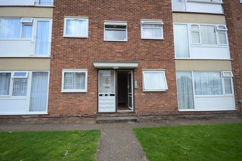 2 bedroom flat to rent, Thirkleby Close, Slough, SL1