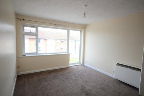 2 bedroom flat to rent, Thirkleby Close, Slough, SL1