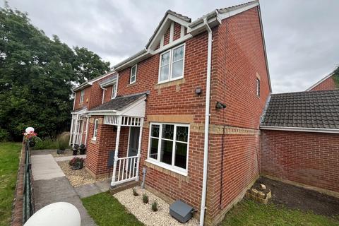 3 bedroom end of terrace house to rent, Chester Close, Weston Super Mare BS24