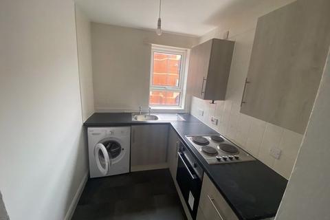 1 bedroom apartment to rent, Grafton Street, Heaton
