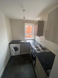 1 bedroom apartment to rent, Grafton Street, Heaton