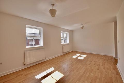 2 bedroom apartment to rent, Delamere Place, Balfour Street, Runcorn
